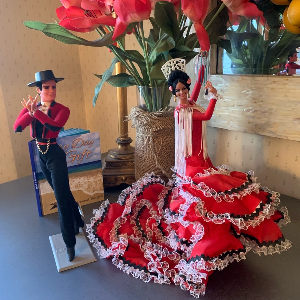 MARIN- CHICLANA, 1970’s Spanish Flamenco male and female dancer dolls. SO UNIQUE